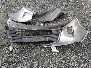 2015 Toyota Yaris L z VIN VNKKTUD33FA026503, wystawiony jako Copart lot #74686043 z przebiegiem 95 169 mil mil oraz Szkoda całkowita • Salvage title. Historia ofert i sprzedaży dostępna na DreamBid. Obrazek 12.