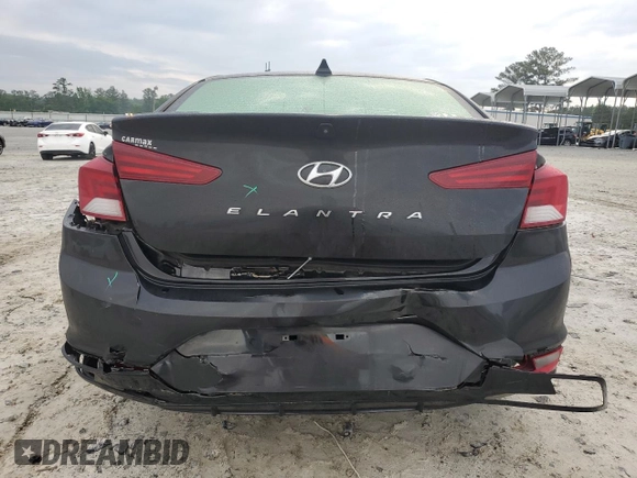 2020 Hyundai Elantra Value Edition z VIN KMHD84LF2LU942013, wystawiony jako Copart lot #56190805 z przebiegiem 83 997 mil mil oraz Szkoda całkowita • Salvage title. Historia ofert i sprzedaży dostępna na DreamBid. Obrazek 6.