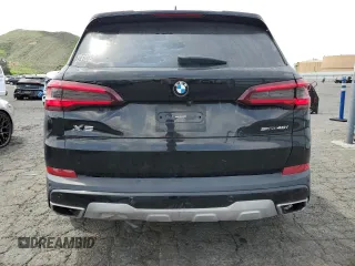 2020 BMW X5 sDrive40i with VIN 5UXCR4C08L9C28495, listed as a Copart auction lot 51121075 with 97,916 mi miles and Clean Title. Bid and sale history available at carsss.com. Image 6.