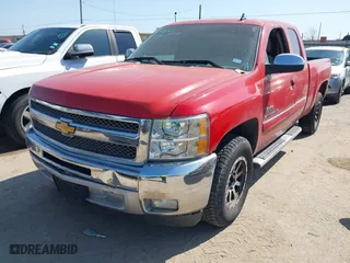 2012 Chevrolet Silverado 1500 LT with VIN 1GCRCSE03CZ319427, listed as a IAAI auction lot 41928431 with 98,408 mi miles. Bid and sale history available at carsss.com. Image 2.