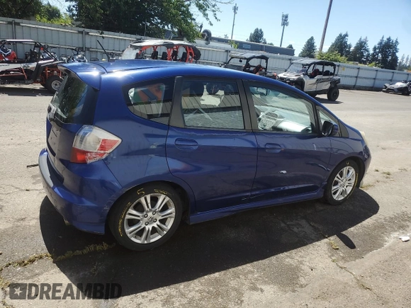 2010 Honda Fit Sport with VIN JHMGE8H43AC013684, listed as a Copart auction lot 59904895 with 144,481 mi miles and Clean title. Bid and sale history available at DreamBid. Image 3.