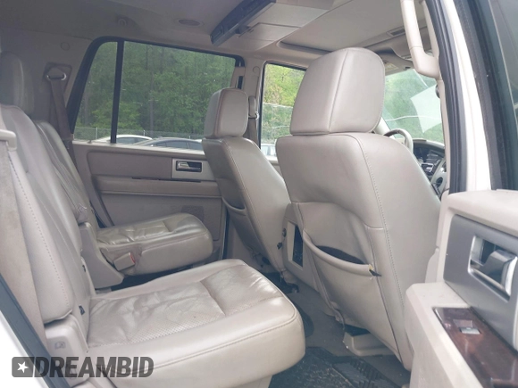2008 Ford Expedition Limited с VIN 1FMFU19568LA37062, выставлен на аукционе IAAI как лот 42039365 с пробегом 309 712 миль миль и . История ставок и продаж доступна на DreamBid. Изображение 8.
