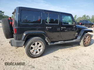 2015 Jeep Wrangler Unlimited Sahara with VIN 1C4HJWEGXFL744852, listed as a Copart auction lot 60246145 with 135,496 mi miles and Salvage title. Bid and sale history available at DreamBid. Image 3.
