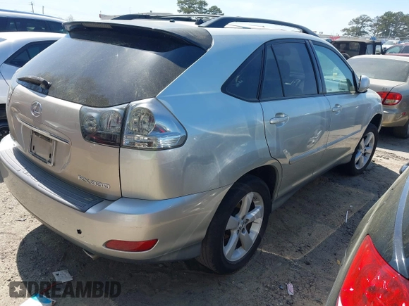 2007 Lexus RX 350 with VIN 2T2GK31U47C004544, listed as a IAAI auction lot 41845606 with 257,611 mi miles. Bid and sale history available at carsss.com. Image 4.