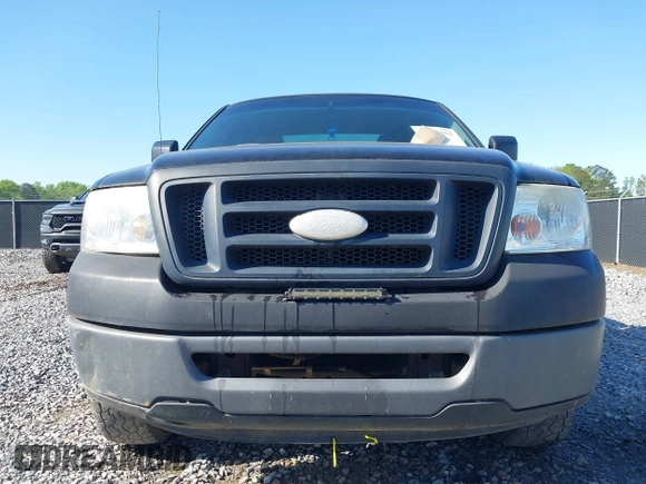 2007 Ford F-150 XL with VIN 1FTRF12297NA81619, listed as a IAAI auction lot 41855562 with 310,954 mi miles. Bid and sale history available at carsss.com. Image 6.