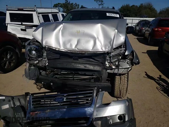 2006 Ford Explorer XLT with VIN 1FMEU63E96UA54432, listed as a Copart auction lot 59959085 with 121,486 mi miles and Non repairable. Bid and sale history available at DreamBid. Image 12.