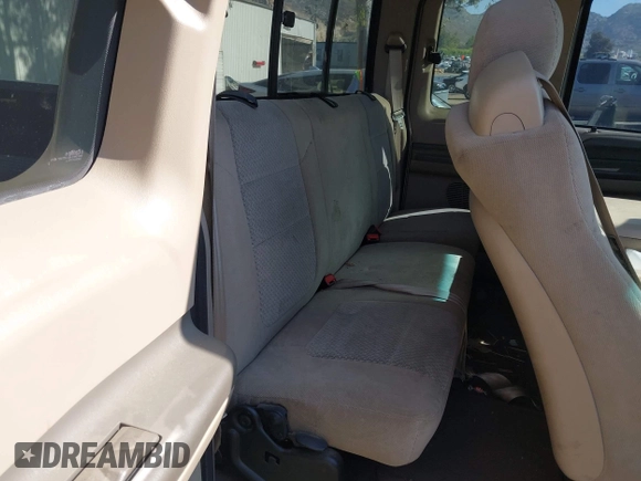 2003 Ford F-250 XL с VIN 1FTNX20F63EA68716, выставлен на аукционе IAAI как лот 42263651 с пробегом 181 913 миль миль и . История ставок и продаж доступна на DreamBid. Изображение 8.