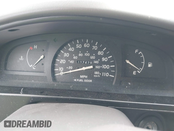 2001 Toyota Tacoma z VIN 5TENL42N81Z813696, wystawiony jako IAAI lot #41799036 z przebiegiem 317 479 mil mil oraz . Historia ofert i sprzedaży dostępna na DreamBid. Obrazek 7.