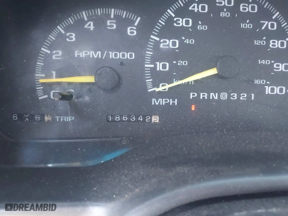 1999 Chevrolet Tahoe with VIN 1GNEC13R8XJ527499, listed as a IAAI auction lot 41880157 with 186,342 mi miles. Bid and sale history available at carsss.com. Image 7.