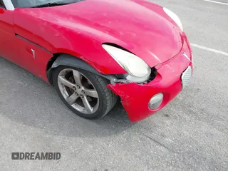2007 Pontiac Solstice z VIN 1G2MB35B07Y112451, wystawiony jako IAAI lot #41991283 z przebiegiem 163 216 mil mil oraz . Historia ofert i sprzedaży dostępna na DreamBid. Obrazek 12.