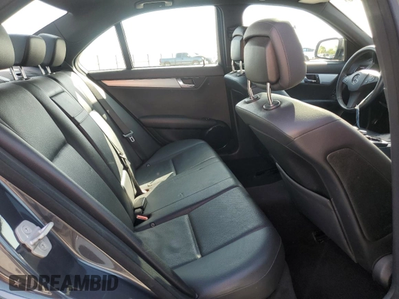 2008 Mercedes-Benz C 300 Sport with VIN WDDGF54X38F128877, listed as a Copart auction lot 59931295 with 190,383 mi miles and Salvage title. Bid and sale history available at DreamBid. Image 10.