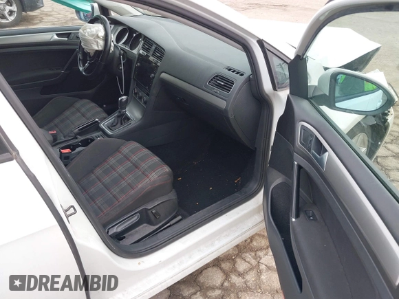 2016 Volkswagen Golf TSI S with VIN 3VWC17AU7GM517773, listed as a IAAI auction lot 41750006 with 123,649 mi miles and . Bid and sale history available at DreamBid. Image 5.