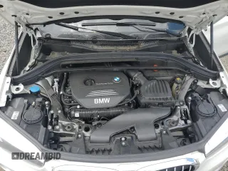 2018 BMW X1 xDrive28i with VIN WBXHT3C35J5L29298, listed as a Copart auction lot 59041435 with 27,612 mi miles and Salvage title. Bid and sale history available at DreamBid. Image 12.