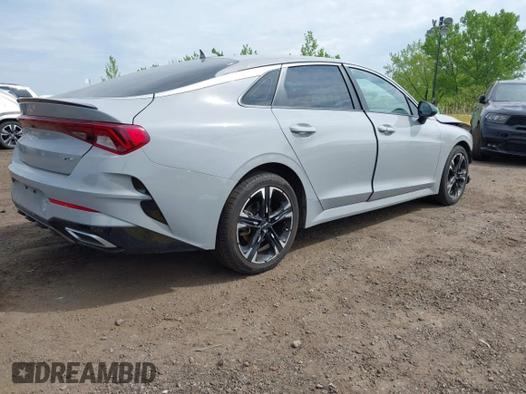 2023 Kia K5 GT-Line z VIN 5XXG64J26PG176483, wystawiony jako IAAI lot #42154614 z przebiegiem 61 050 mil mil oraz . Historia ofert i sprzedaży dostępna na DreamBid. Obrazek 4.