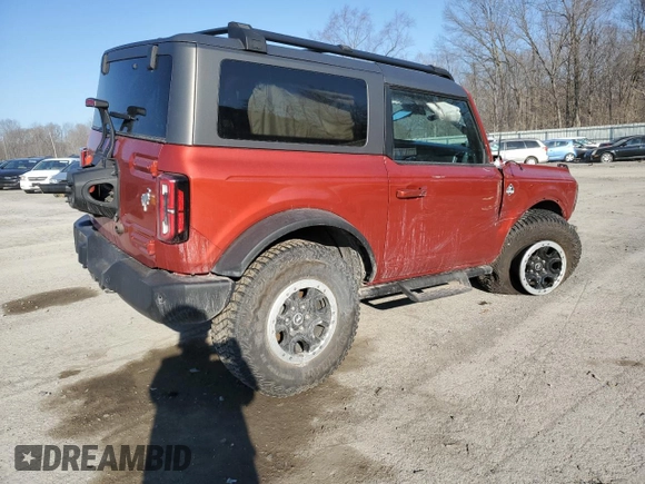 2023 Ford Bronco with VIN 1FMDE5CP1PLB98701, listed as a Copart auction lot 47537875 with 4,297 mi miles and Salvage title. Bid and sale history available at DreamBid. Image 3.