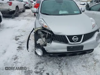 2013 Nissan Juke NISMO with VIN JN8AF5MV6DT228597, listed as a IAAI auction lot 41600184 with 98,465 mi miles. Bid and sale history available at carsss.com. Image 6.