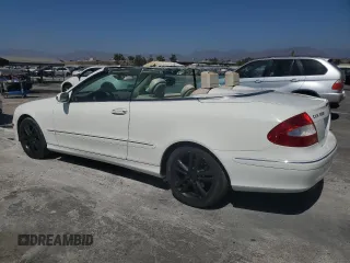 2008 Mercedes-Benz CLK-Class 3.5L with VIN WDBTK56F68T099528, listed as a Copart auction lot 71297684 with 182,127 mi miles and Salvage Title. Bid and sale history available at carsss.com. Image 2.