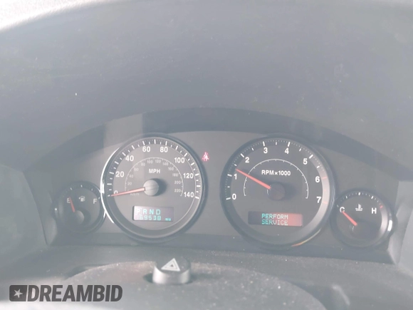 2007 Jeep Commander Sport with VIN 1J8HH48K47C535035, listed as a IAAI auction lot 42047802 with 165,538 mi miles and . Bid and sale history available at DreamBid. Image 7.