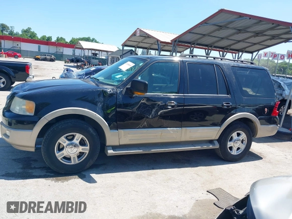 2006 Ford Expedition Eddie Bauer z VIN 1FMPU17596LB00921, wystawiony jako IAAI lot #42388660 z przebiegiem Nie podano mil oraz . Historia ofert i sprzedaży dostępna na DreamBid. Obrazek 14.