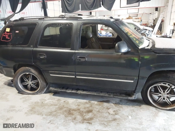 2005 Chevrolet Tahoe LT with VIN 1GNEC13T25R162876, listed as a IAAI auction lot 41285703 with 1 mi miles. Bid and sale history available at carsss.com. Image 14.