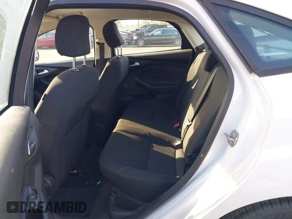 2016 Ford Focus SE with VIN 1FADP3F25GL339312, listed as a IAAI auction lot 41758115 with 77,972 mi miles. Bid and sale history available at carsss.com. Image 8.