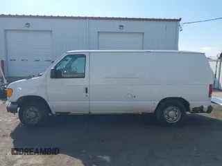 2006 Ford Econoline Cargo with VIN 1FTRE14W76HA23251, listed as a IAAI auction lot 41675487 with 98,597 mi miles. Bid and sale history available at carsss.com. Image 15.
