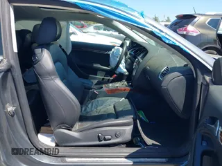 2012 Audi A5 Prestige z VIN WAUVFAFR6CA006915, wystawiony jako IAAI lot #42225588 z przebiegiem 121 237 mil mil oraz . Historia ofert i sprzedaży dostępna na DreamBid. Obrazek 5.