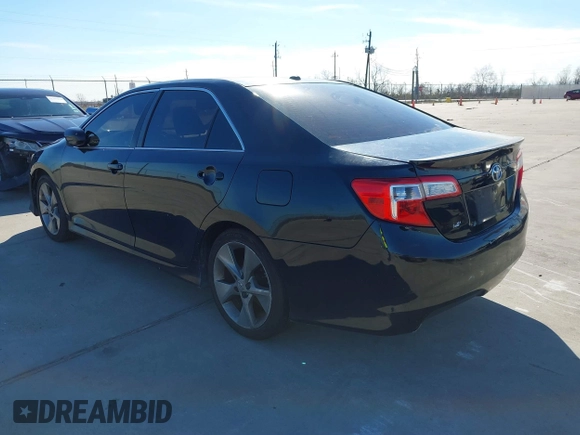 2012 Toyota Camry SE with VIN 4T1BK1FK1CU500307, listed as a IAAI auction lot 41267919 with 159,889 mi miles. Bid and sale history available at carsss.com. Image 3.