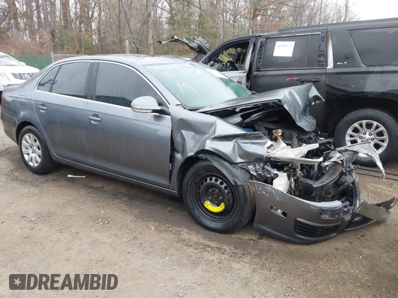 2008 Volkswagen Jetta SE with VIN 3VWRZ81K58M123374, listed as a IAAI auction lot 41787147 with 180,895 mi miles and . Bid and sale history available at DreamBid. Image 1.