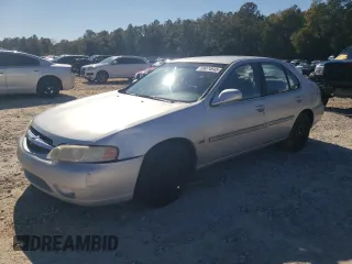 2001 Nissan Altima GXE with VIN 1N4DL01D61C131837, listed as a Copart auction lot 89074645 with 197,259 mi miles and Salvage Title. Bid and sale history available at carsss.com. Image 1.