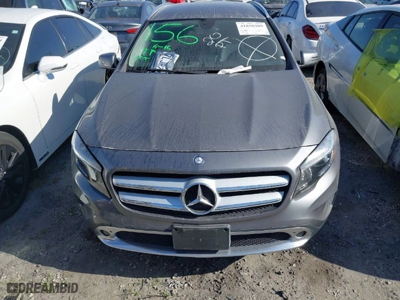 2015 Mercedes-Benz GLA-Class GLA 250 with VIN WDCTG4EB5FJ134607, listed as a IAAI auction lot 41850309 with 1 mi miles. Bid and sale history available at carsss.com. Image 12.