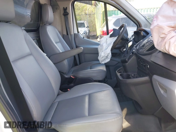 2015 Ford Transit Cargo with VIN 1FTNE1YG1FKA30488, listed as a IAAI auction lot 40531264 with 140,244 mi miles and . Bid and sale history available at DreamBid. Image 5.