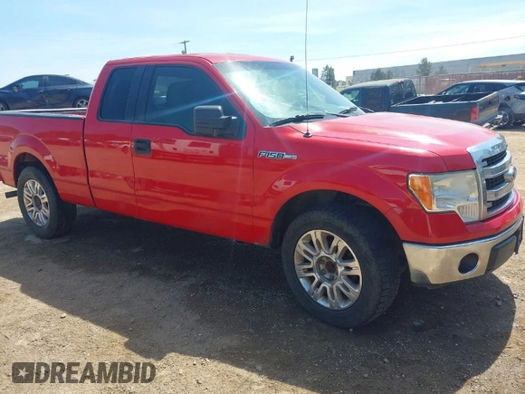 2014 Ford F-150 XL with VIN 1FTFX1CF0EKD63275, listed as a IAAI auction lot 41779075 with 250,504 mi miles. Bid and sale history available at carsss.com. Image 1.
