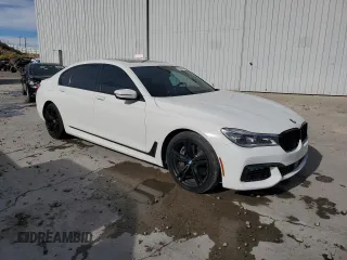 2016 BMW 7 Series 750i xDrive z VIN WBA7F2C50GG421120, wystawiony jako Copart lot #75668694 z przebiegiem 83 178 mil mil oraz Szkoda całkowita • Salvage title. Historia ofert i sprzedaży dostępna na DreamBid. Obrazek 4.