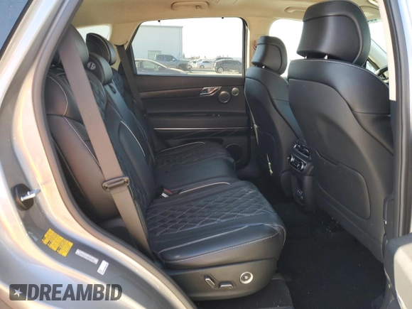 2022 Genesis GV80 with VIN KMUHCESC3NU092295, listed as a Copart auction lot 42539085 with Not Provided miles and Salvage Title. Bid and sale history available at DreamBid. Image 11.