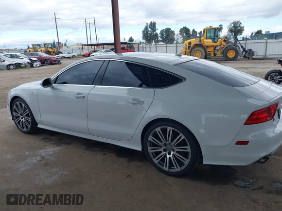 2014 Audi A7 3.0 Prestige with VIN WAU2GAFC7EN059419, listed as a IAAI auction lot 41702771 with 134,474 mi miles. Bid and sale history available at carsss.com. Image 14.