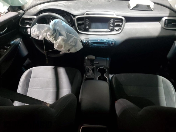 2019 Kia Sorento S with VIN 5XYPG4A5XKG489659, listed as a Copart auction lot 87430664 with Not Provided miles and Salvage Title. Bid and sale history available at DreamBid. Image 8.