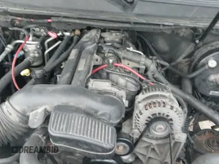 2008 Chevrolet Suburban 2LT z VIN 3GNFK16388G160010, wystawiony jako IAAI lot #41153614 z przebiegiem 209 870 mil mil oraz . Historia ofert i sprzedaży dostępna na DreamBid. Obrazek 20.