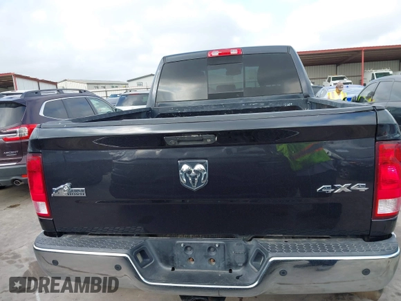 2016 Ram 2500 SLT with VIN 3C6UR5DL6GG113215, listed as a IAAI auction lot 42211606 with 182,680 mi miles. Bid and sale history available at carsss.com. Image 16.