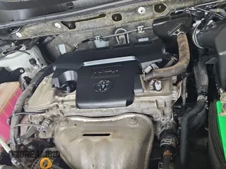 2018 Toyota RAV4 LE with VIN JTMBFREV0JJ183685, listed as a IAAI auction lot 42774230 with 81,554 mi miles and . Bid and sale history available at DreamBid. Image 27.
