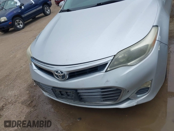 2013 Toyota Avalon XLE with VIN 4T1BK1EB4DU053880, listed as a IAAI auction lot 41605330 with 266,336 mi miles and . Bid and sale history available at DreamBid. Image 12.