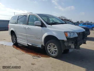 2016 Dodge Grand Caravan SXT with VIN 2C4RDGCG6GR396643, listed as a Copart auction lot 43816165 with 96,588 mi miles and Salvage Title. Bid and sale history available at carsss.com. Image 4.
