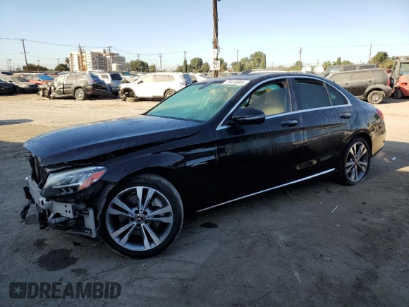 2019 Mercedes-Benz C 300 z VIN 55SWF8DB0KU310090, wystawiony jako Copart lot #78418004 z przebiegiem 123 227 mil mil oraz Szkoda całkowita • Salvage title. Historia ofert i sprzedaży dostępna na DreamBid. Obrazek 1.