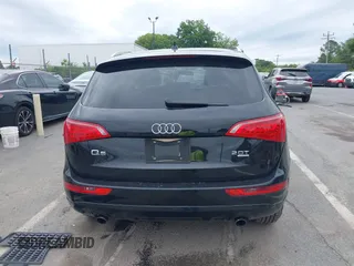 2012 Audi Q5 Premium с VIN WA1CFAFP6CA111800, выставлен на аукционе IAAI как лот 42303930 с пробегом 141 012 миль миль и . История ставок и продаж доступна на DreamBid. Изображение 16.