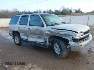 2006 Chevrolet Tahoe LS z VIN 1GNEC13Z16J103287, wystawiony jako IAAI lot #41570687 z przebiegiem 275 178 mil mil oraz . Historia ofert i sprzedaży dostępna na DreamBid. Obrazek 1.