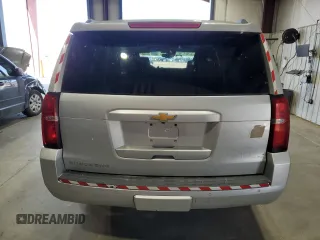 2020 Chevrolet Suburban LT with VIN 1GNSKHKC8LR252336, listed as a Copart auction lot 61094985 with 323,387 mi miles and Clean title. Bid and sale history available at DreamBid. Image 6.