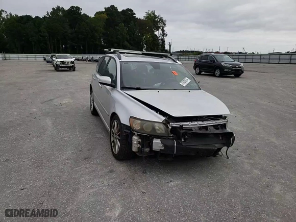 2010 Volvo V50 with VIN YV1382MW8A2528644, listed as a Copart auction lot 72608874 with 137,984 mi miles and Salvage Title. Bid and sale history available at carsss.com. Image 11.