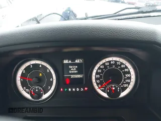 2018 Ram 1500 Express с VIN 3C6RR7KT0JG214424, выставлен на аукционе IAAI как лот 41076707 с пробегом 200 895 миль миль и . История ставок и продаж доступна на DreamBid. Изображение 7.