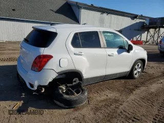 2020 Chevrolet Trax LS with VIN KL7CJKSB9LB321853, listed as a Copart auction lot 47794185 with 42,109 mi miles and Non Repairable. Bid and sale history available at carsss.com. Image 3.