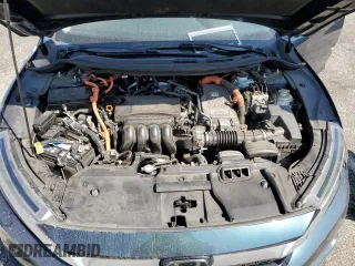 2018 Honda Clarity Plug-In Hybrid Touring with VIN JHMZC5F36JC009488, listed as a Copart auction lot 69550083 with 100,801 mi miles. Bid and sale history available at carsss.com. Image 12.